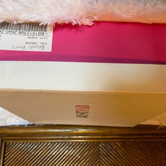 Letunia - Picture 7 of 7